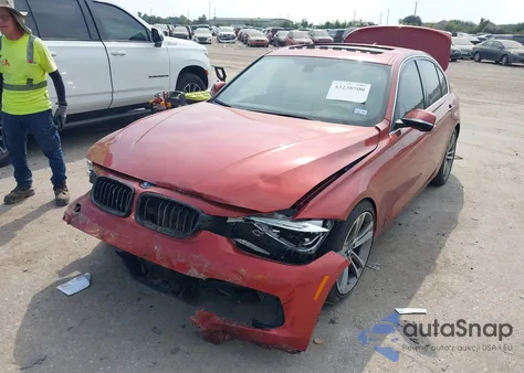 2018 BMW 330I z USA, uszkodzony, nr VIN WBA8B9G57JNU58123